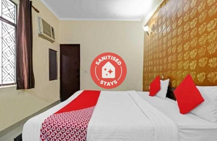 Super Hotel O Global Ню Делхи Екстериор снимка