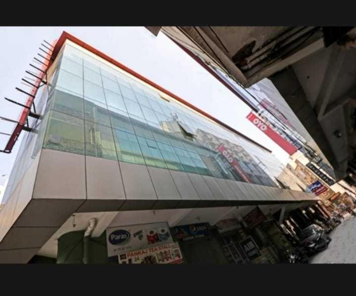 Super Hotel O Global Ню Делхи Екстериор снимка